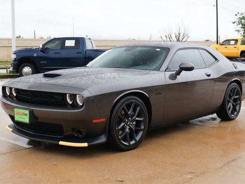 Used 2023 Dodge Challenger R/T w/ Blacktop Package RWD image 3