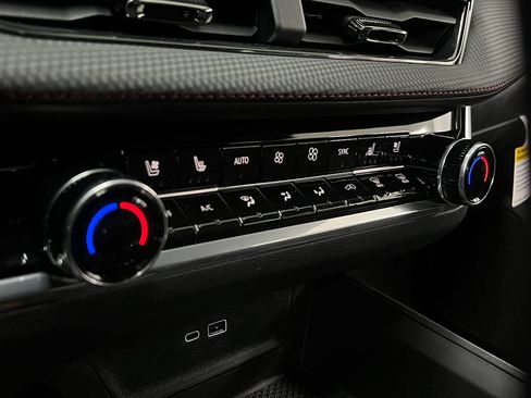 New 2026 Chevrolet Equinox RS w/ Convenience Package III FWD image 26