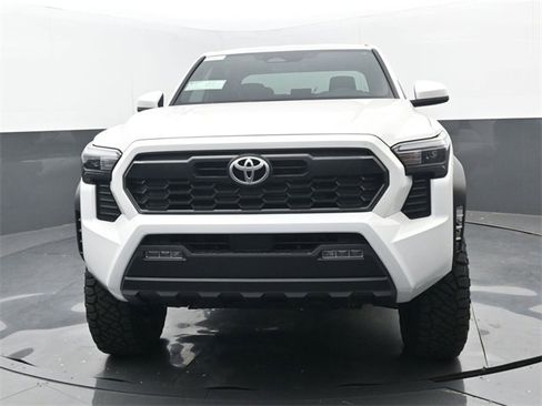 New 2025 Toyota Tacoma TRD Off-Road image 18