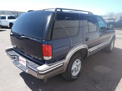 Used 1998 Chevrolet Blazer LS w/ Preferred Equipment Group AWD/4WD image 5