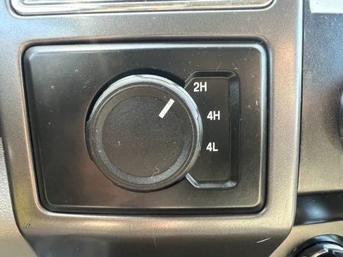 Used 2019 Ford F150 XLT w/ Equipment Group 301A Mid AWD/4WD image 18