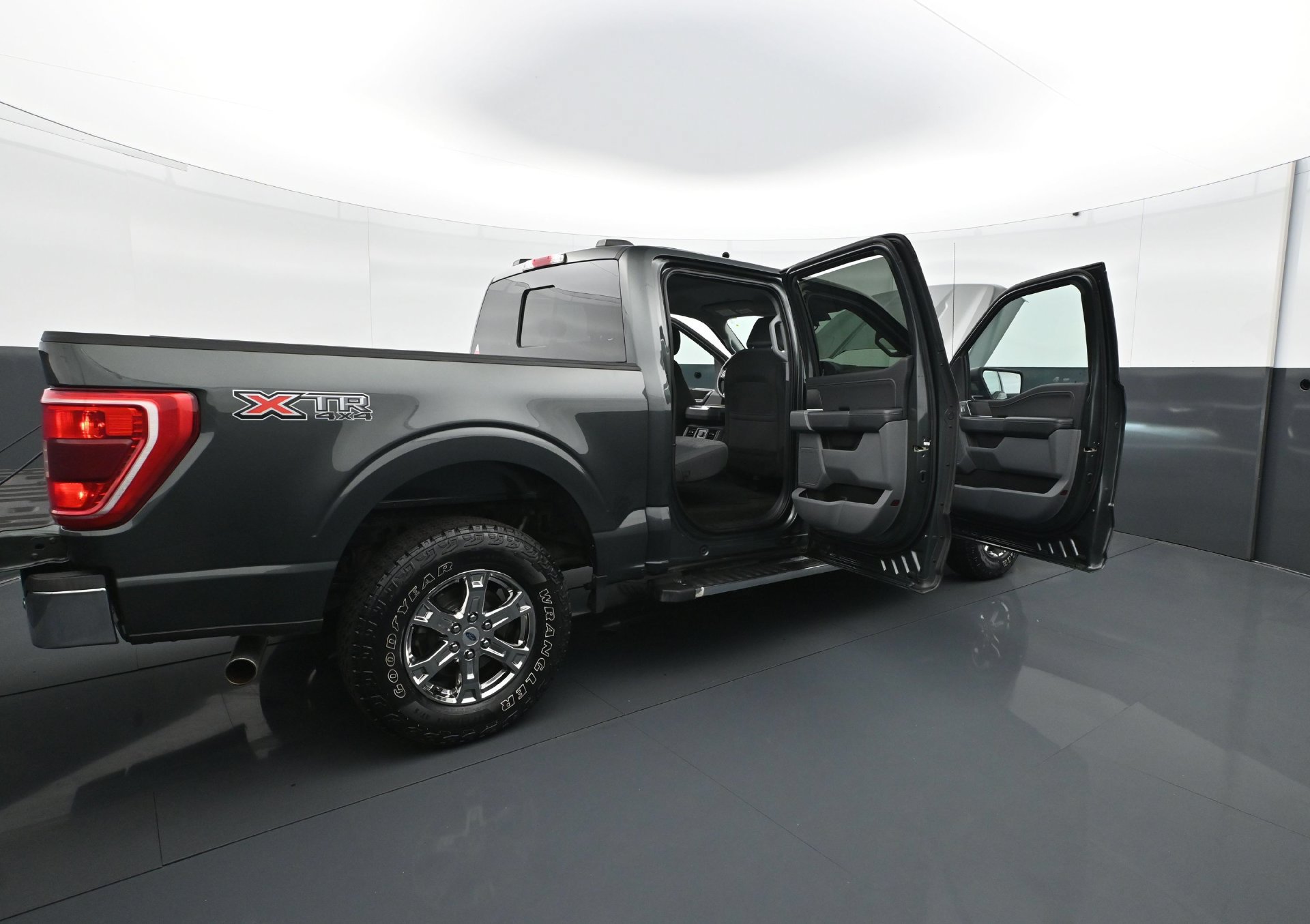 Used 2021 Ford F150 XLT w/ Equipment Group 302A High AWD/4WD image 35