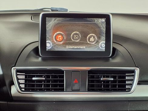 Used 2015 MAZDA MAZDA3 s Grand Touring image 17