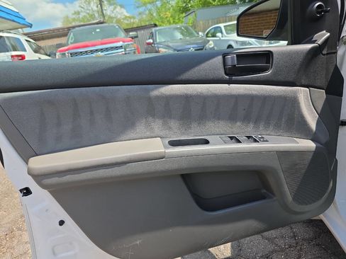 Used 2008 Nissan Sentra 2.0 image 9