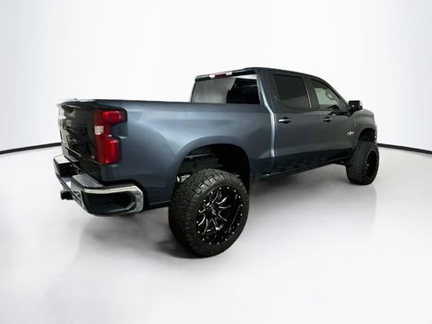 Used 2020 Chevrolet Silverado 1500 LT w/ Texas Edition RWD image 9