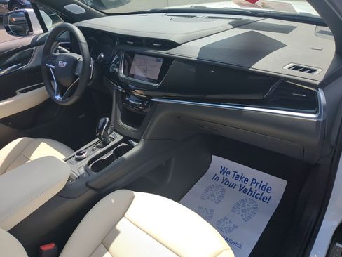 Certified 2024 Cadillac XT6 Sport AWD/4WD image 28