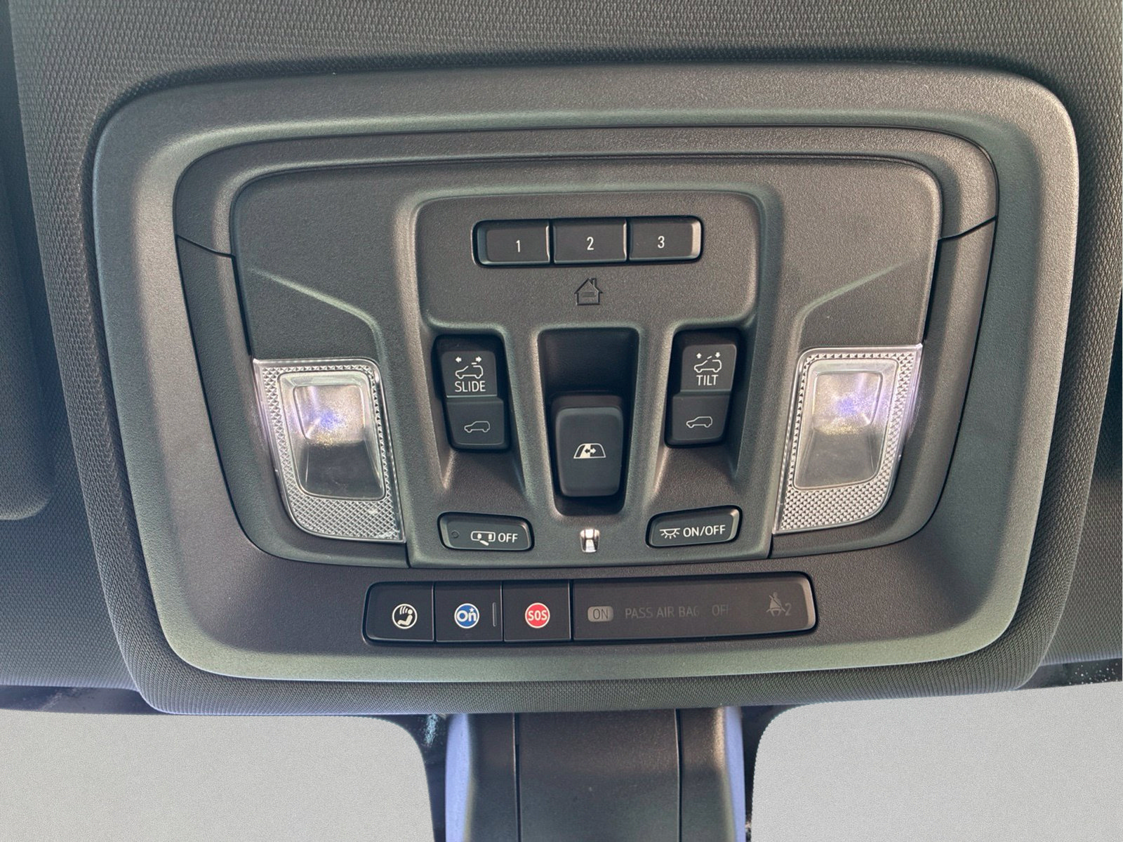 Used 2020 GMC Sierra 2500 AT4 w/ AT4 Premium Package AWD/4WD image 29