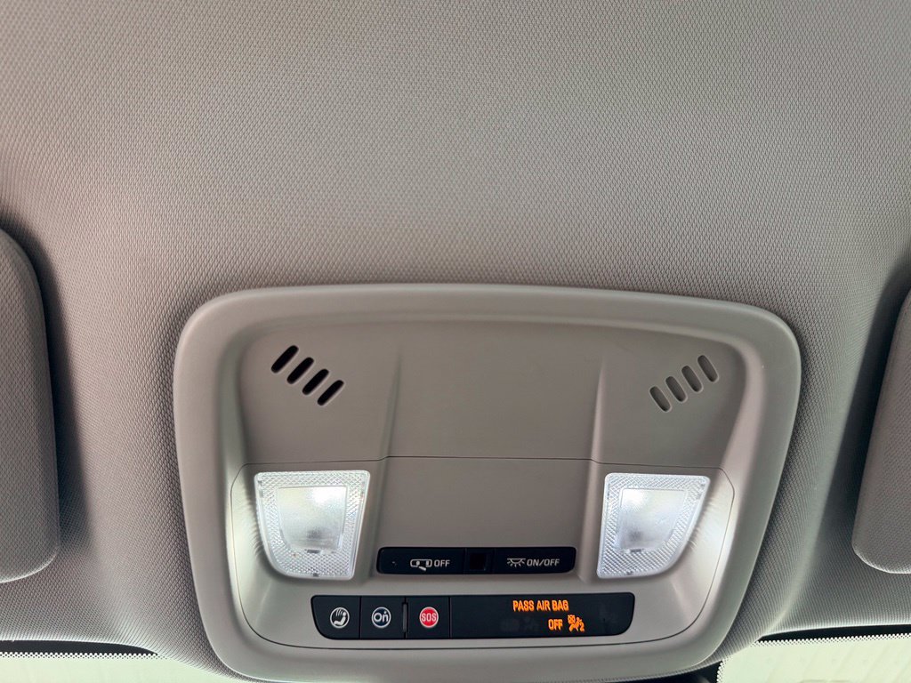 Used 2025 Chevrolet Malibu LS FWD image 24