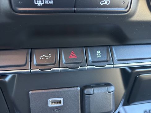 Used 2020 Chevrolet Silverado 1500 W/T w/ WT Value Package image 23