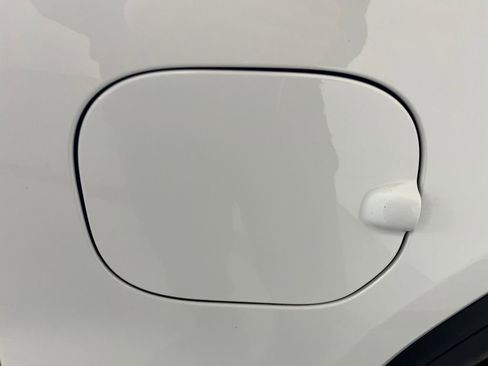 Used 2021 GMC Sierra 1500 SLT w/ SLT Convenience Package image 20