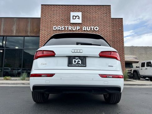 Used 2019 Audi Q5 2.0T Premium Plus w/ Premium Plus Package AWD/4WD image 5