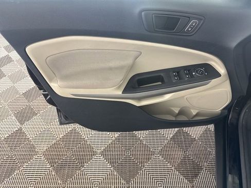 Used 2020 Ford EcoSport S AWD/4WD image 18