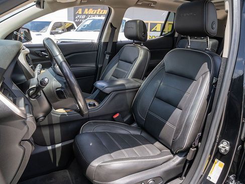 Used 2019 GMC Acadia Denali w/ Technology Package FWD image 15