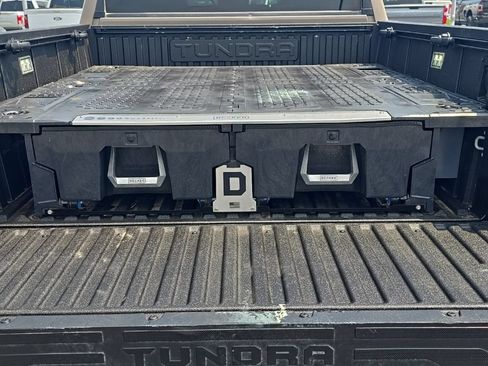 Used 2025 Toyota Tundra TRD Pro AWD/4WD image 5