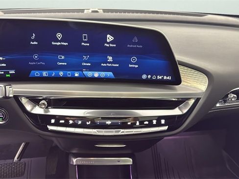 Used 2024 Cadillac Lyriq Luxury w/ LPO, Floor Liner Package image 21