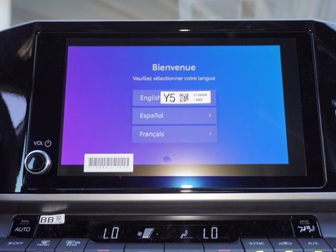 New 2026 Toyota Camry Hybrid image 11