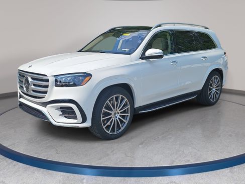 New 2026 Mercedes-Benz GLS 450 4MATIC image 1
