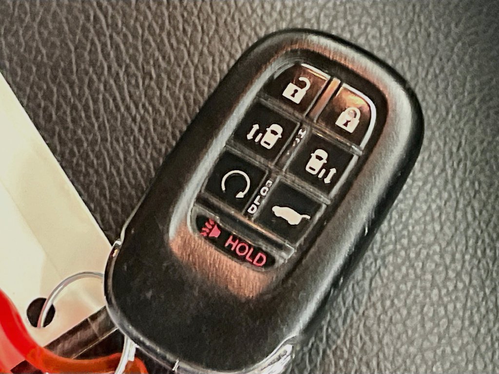 Used 2025 Honda Odyssey Sport-L image 31