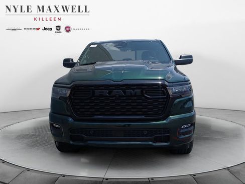 New 2026 RAM 1500 Express AWD/4WD image 18