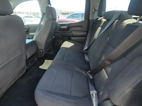 Used 2022 Chevrolet Silverado 1500 Custom AWD/4WD image 10