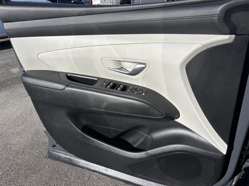 Used 2025 Hyundai Tucson SEL image 18
