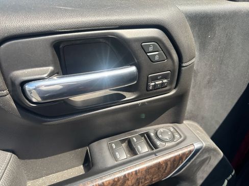 Used 2019 GMC Sierra 1500 Denali w/ Denali Ultimate Package AWD/4WD image 7