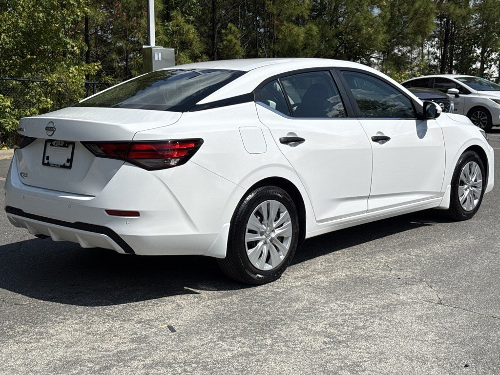 Used 2025 Nissan Sentra S FWD image 7