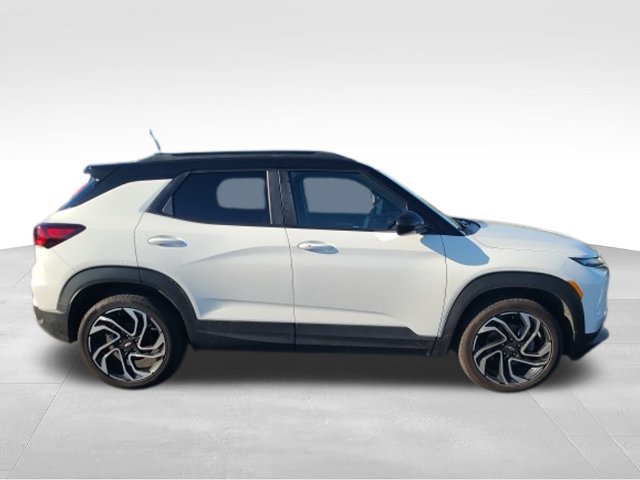 Certified 2024 Chevrolet TrailBlazer RS w/ Convenience Package AWD/4WD image 2