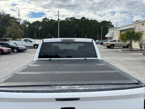 Used 2018 RAM 1500 Express w/ Express Value Package image 8