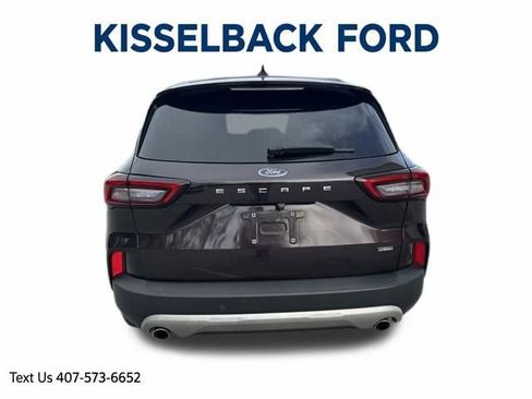 Used 2023 Ford Escape SE w/ PHEV Premium Package image 4