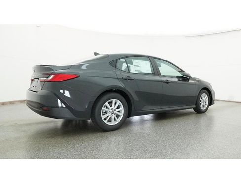 New 2026 Toyota Camry LE image 25