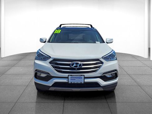 Used 2018 Hyundai Santa Fe Sport FWD image 2