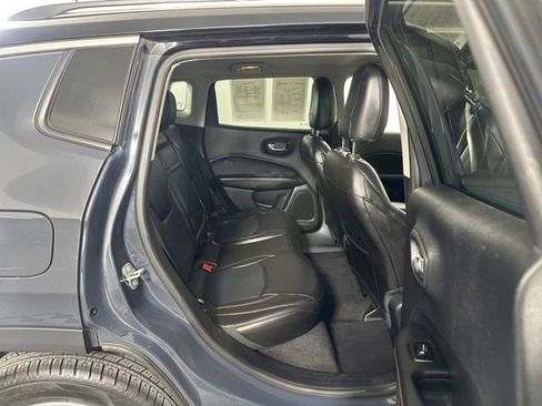 Used 2018 Jeep Compass Limited FWD image 25