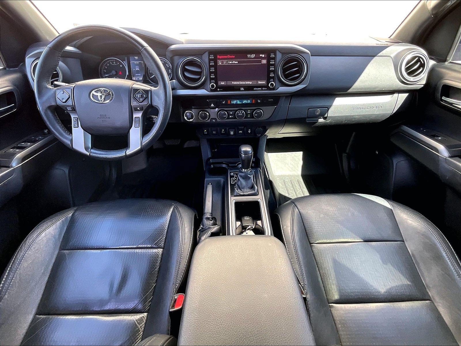 Used 2021 Toyota Tacoma TRD Off-Road w/ TRD Premium Off Road Package AWD/4WD image 15
