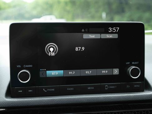 Certified 2025 Honda Civic Sport image 30