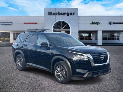 Used 2024 Nissan Pathfinder SV w/ SV Premium Package
