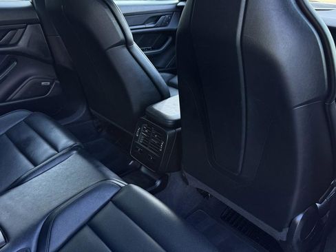 Used 2022 Porsche Taycan RWD image 38