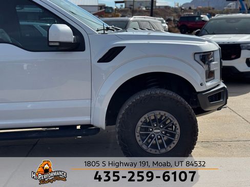 Used 2019 Ford F150 Raptor w/ Equipment Group 802A Luxury image 4