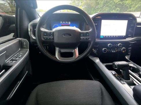 Used 2025 Ford F150 XLT w/ Equipment Group 302A MID AWD/4WD image 9
