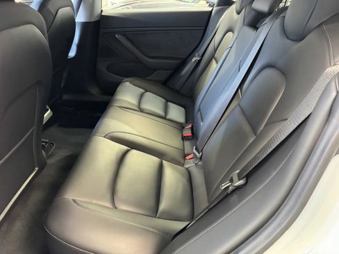 Used 2021 Tesla Model 3 Long Range AWD/4WD image 11