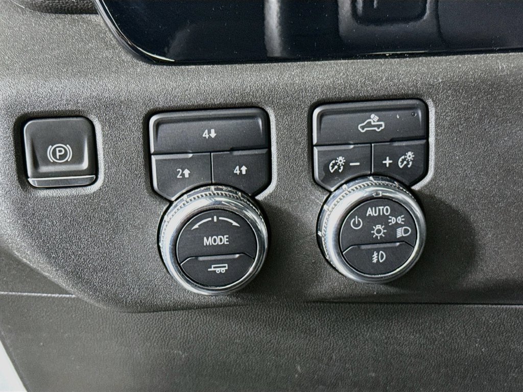 Used 2024 GMC Sierra 2500 SLE w/ SLE Convenience Package AWD/4WD image 10
