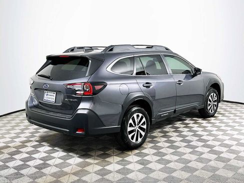 Certified 2025 Subaru Outback Premium AWD/4WD image 7