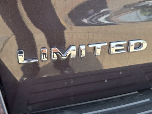 Used 2024 Ford Expedition Max Limited RWD image 8