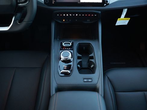 New 2026 Jeep Cherokee Overland AWD/4WD image 26