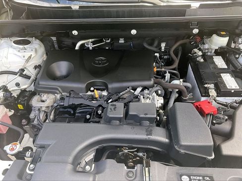 Used 2022 Toyota RAV4 XLE w/ Convenience Package AWD/4WD image 29