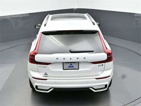 New 2026 Volvo XC60 B5 Ultra w/ Protection Package Premier image 49