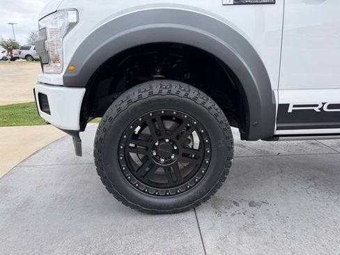 Used 2020 Ford F150 Lariat w/ Equipment Group 502A Luxury image 4