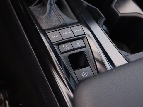 Certified 2025 Toyota Camry SE FWD image 18