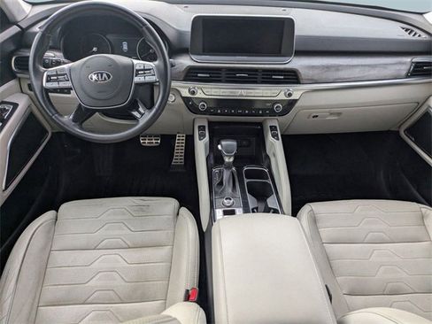 Used 2020 Kia Telluride SX w/ SX Prestige Package image 17