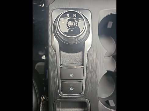 New 2025 Ford Escape SE image 44